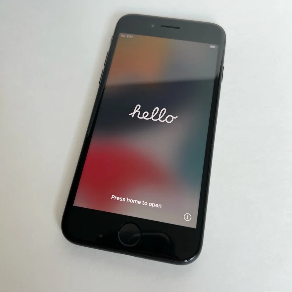iPhone 7 Unlocked 128 GB